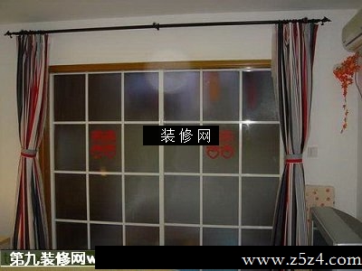 新婚房流行客厅实景图门窗