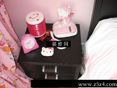 新婚房可爱卧室实景图家居饰品
