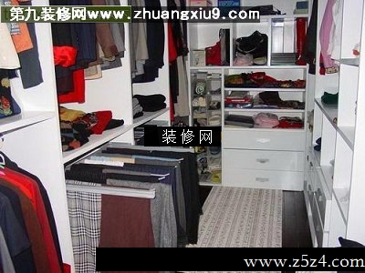 大户型衣帽间实景图